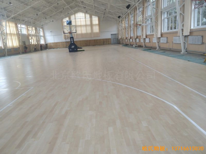 內(nèi)蒙古呼和浩特賽罕區(qū)師范大學體育學院訓練館運動地板鋪設案例