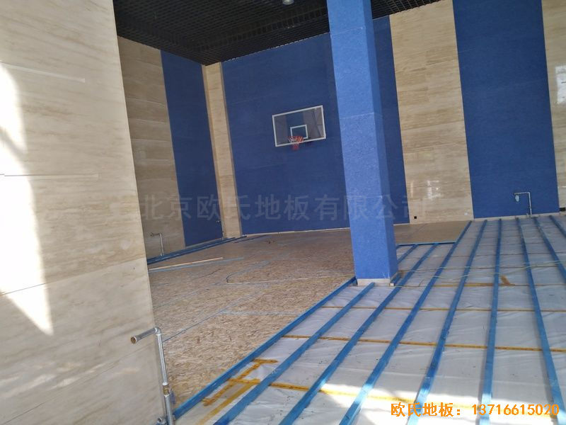 內(nèi)蒙古赤峰中國稅務(wù)總局職工活動中心運(yùn)動木地板安裝案例