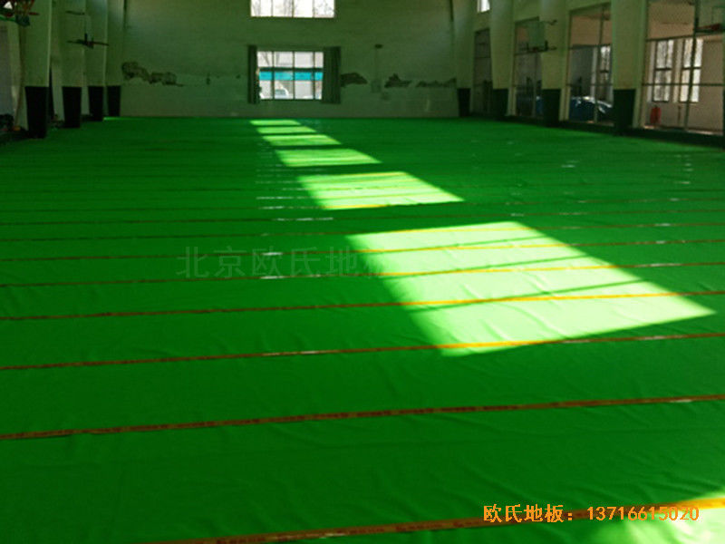 河北滄州體育學(xué)?；@球館體育地板施工案例2