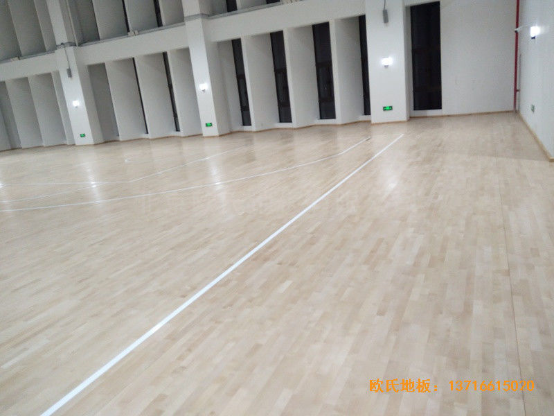 浙江寧波象山分校籃球館體育地板鋪裝案例0