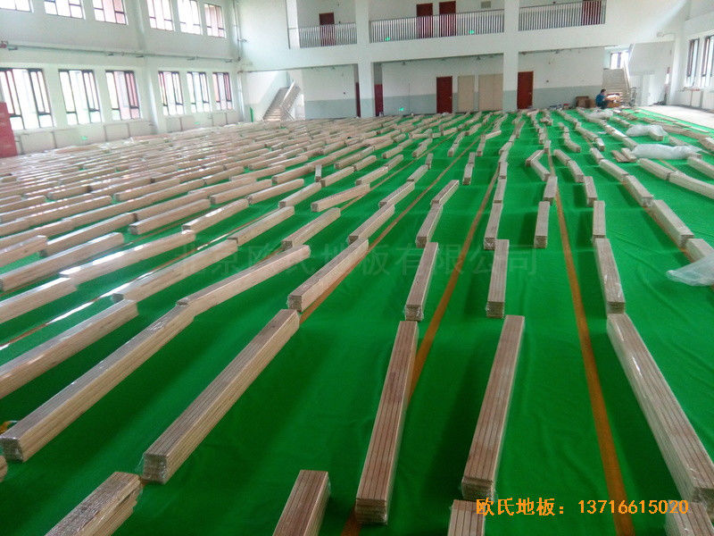 北京趙全營鎮(zhèn)天順小學(xué)體育館運(yùn)動(dòng)木地板鋪設(shè)案例2