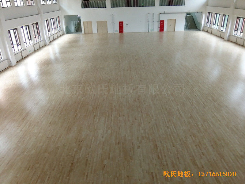 北京趙全營鎮(zhèn)天順小學(xué)體育館運(yùn)動(dòng)木地板鋪設(shè)案例5