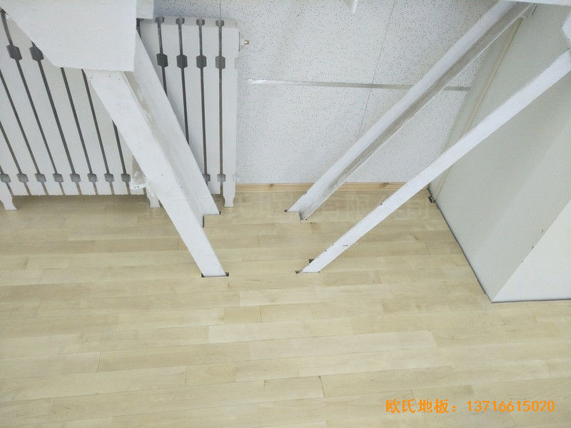 北京鐵路局供電段運(yùn)動館運(yùn)動地板安裝案例3