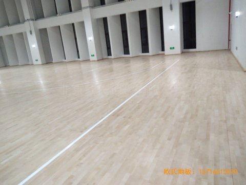 浙江寧波象山分?；@球館體育地板鋪裝