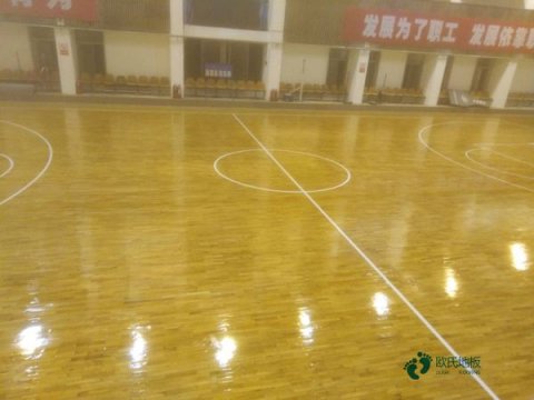 體育運動木地板廠家哪家好