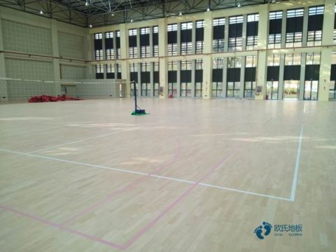 單龍骨體育場(chǎng)館地板環(huán)保